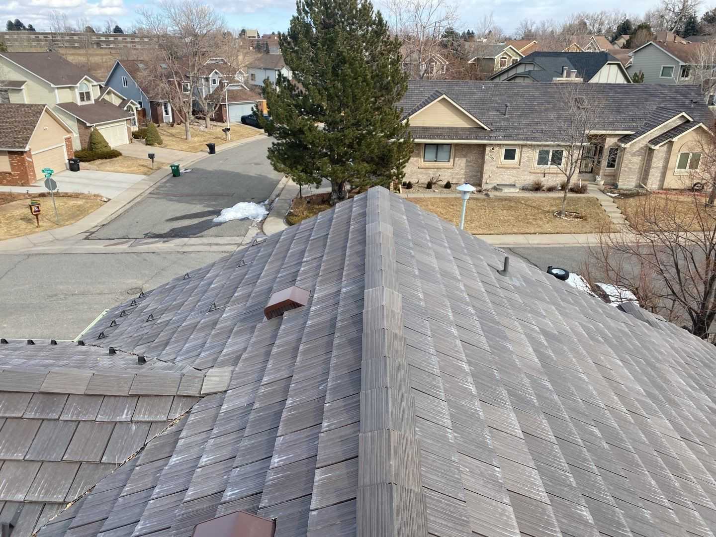 Roofing Specialist Centennial CO